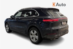 sininen Porsche Cayenne 2020 kuva 2.