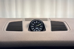 Valkoinen Porsche Cayenne 2020 kuva 12.