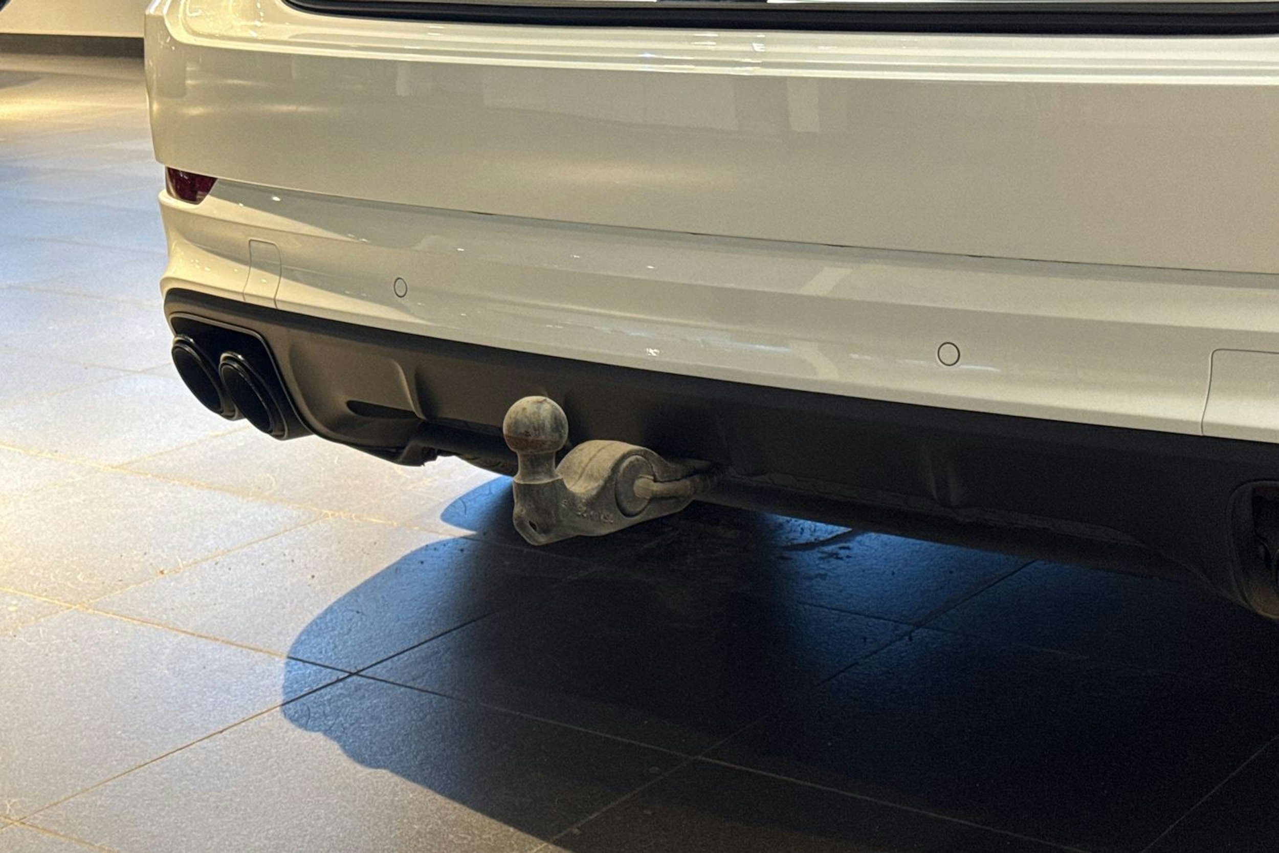 Valkoinen Porsche Cayenne 2020 kuva 24.