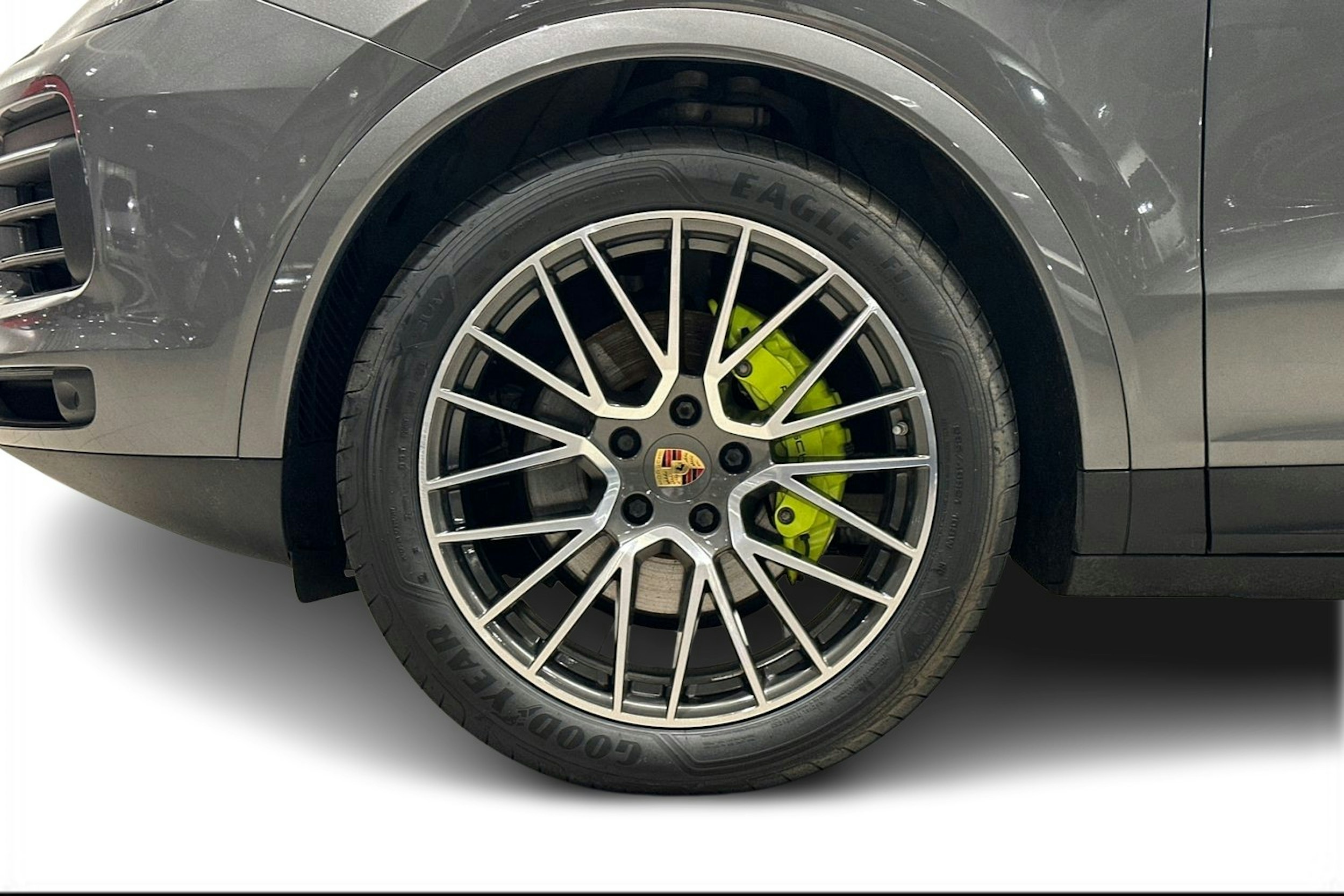Harmaa Porsche Cayenne 2020 kuva 9.