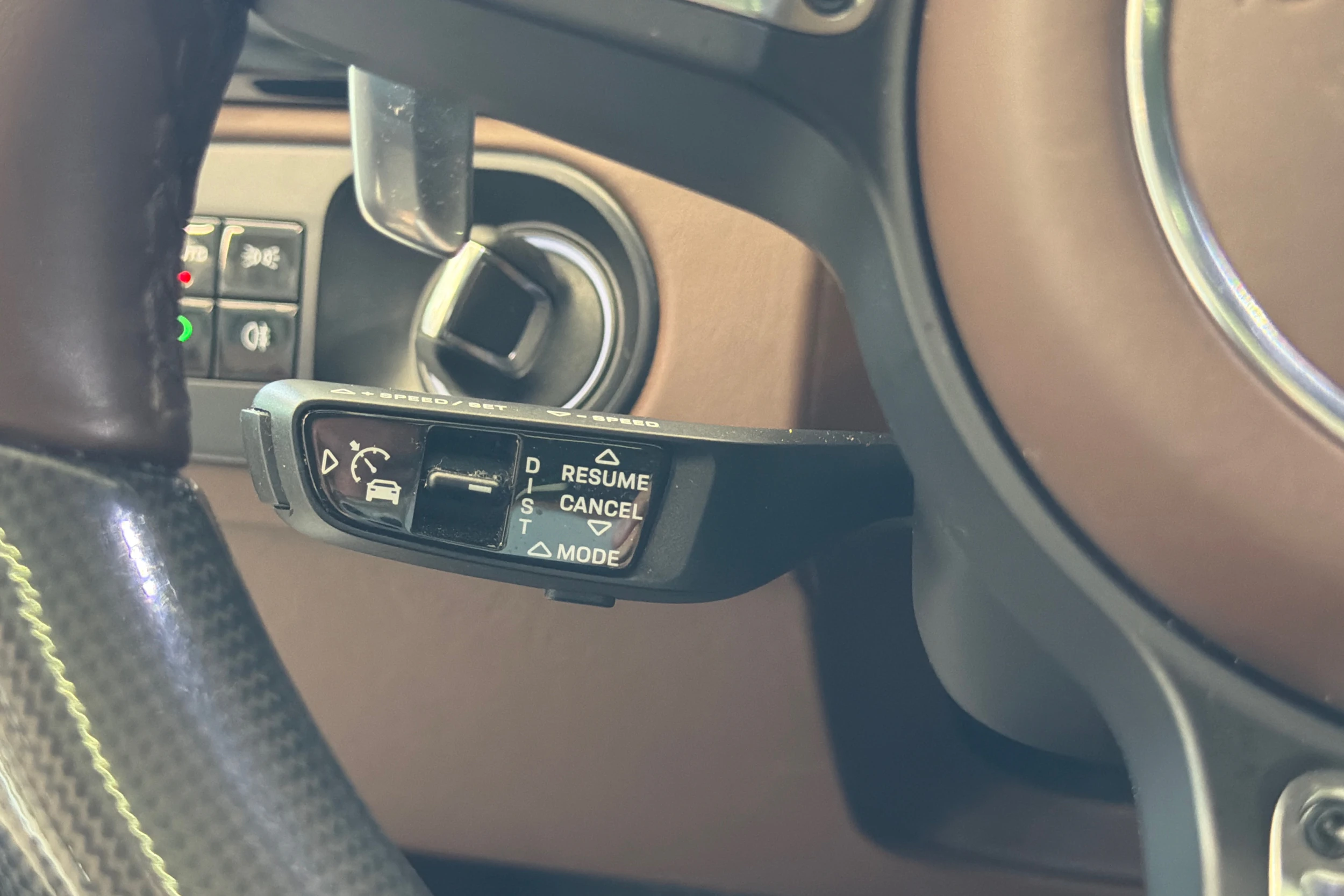 Musta Porsche Cayenne 2020 kuva 17.