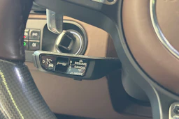 Musta Porsche Cayenne 2020 kuva 17.