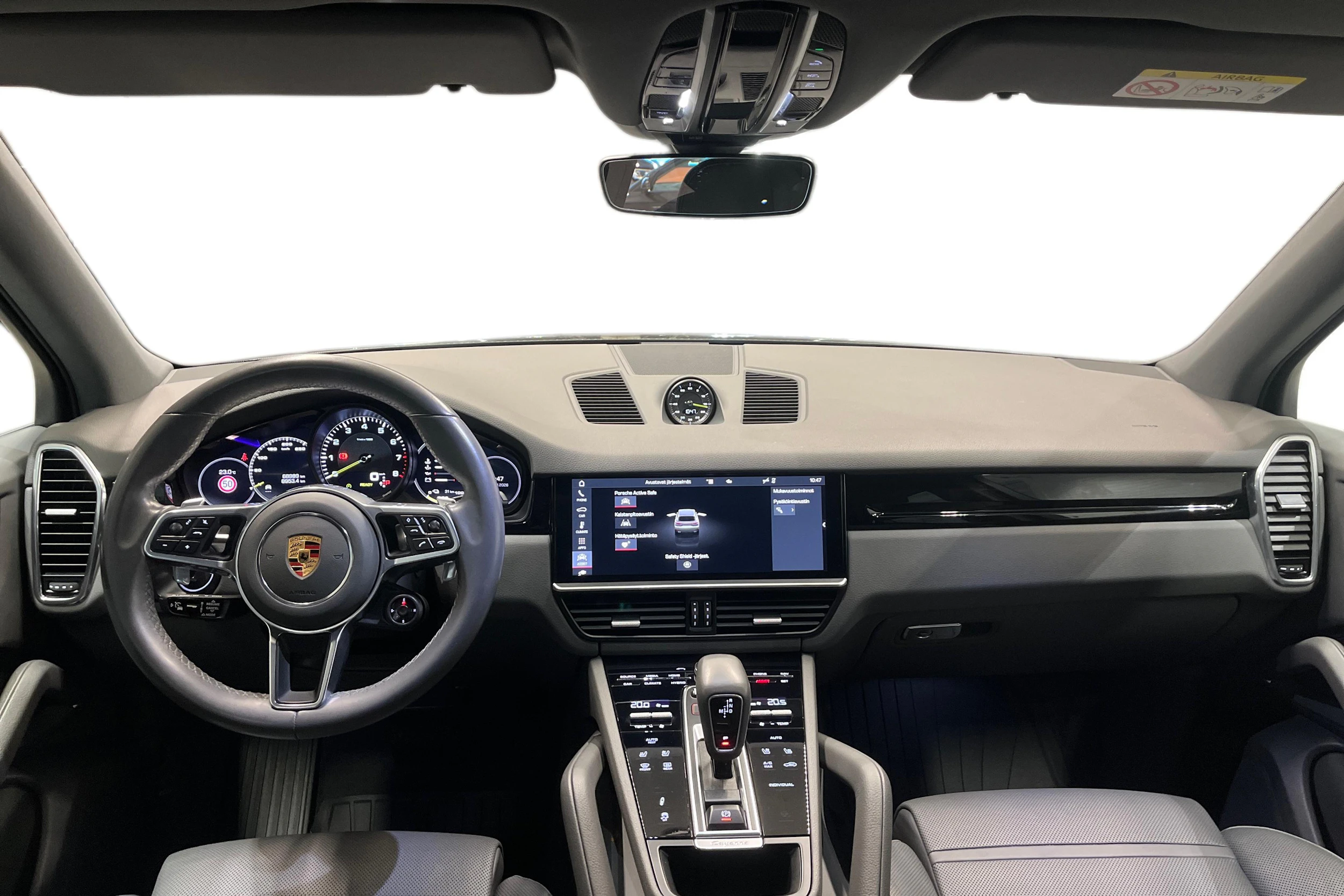 harmaa Porsche Cayenne 2020 kuva 7.