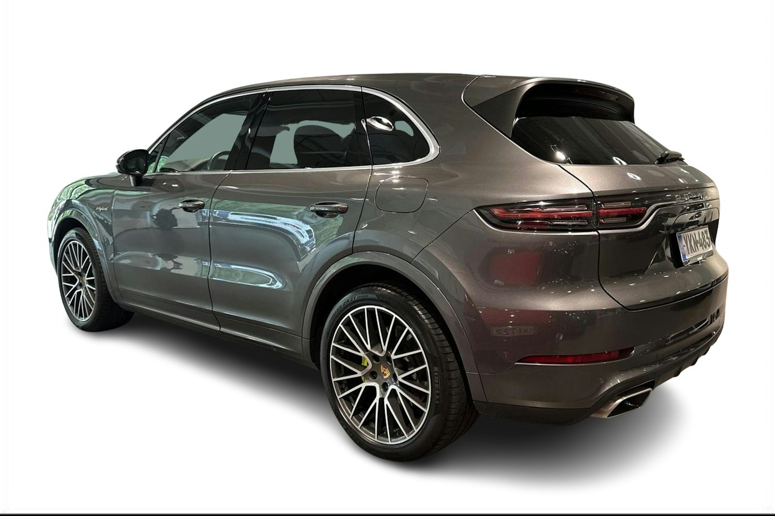 Harmaa Porsche Cayenne 2020 kuva 2.