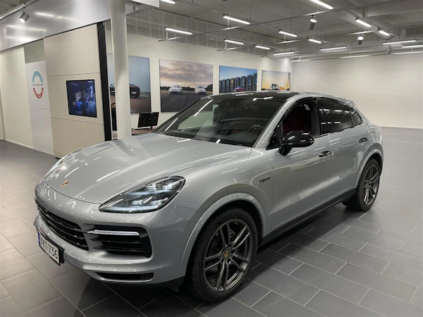 Porsche Cayenne E-Hybrid Coupé