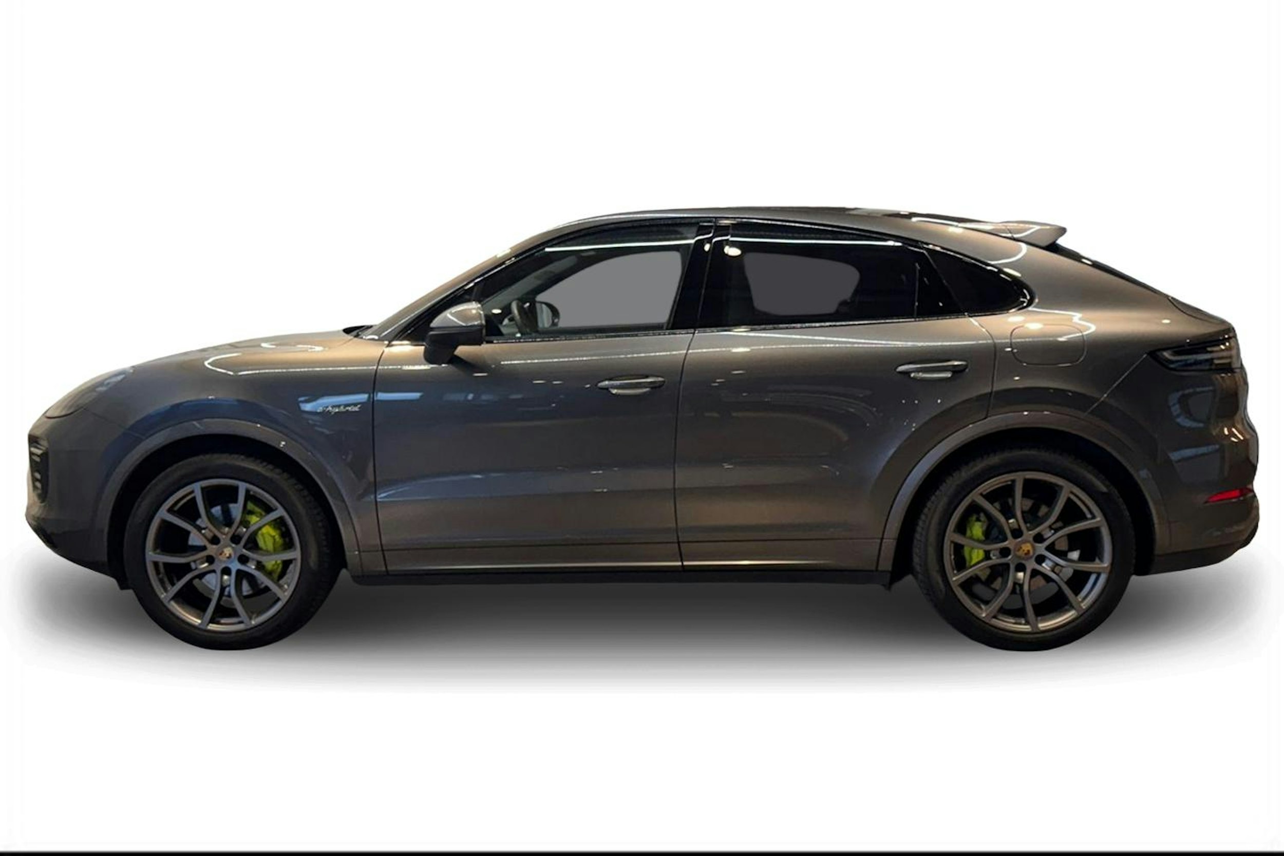 Harmaa Porsche Cayenne 2020 kuva 5.