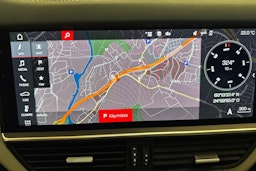 Harmaa Porsche Cayenne 2020 kuva 15.