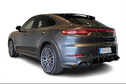 harmaa Porsche Cayenne 2020 kuva 2.