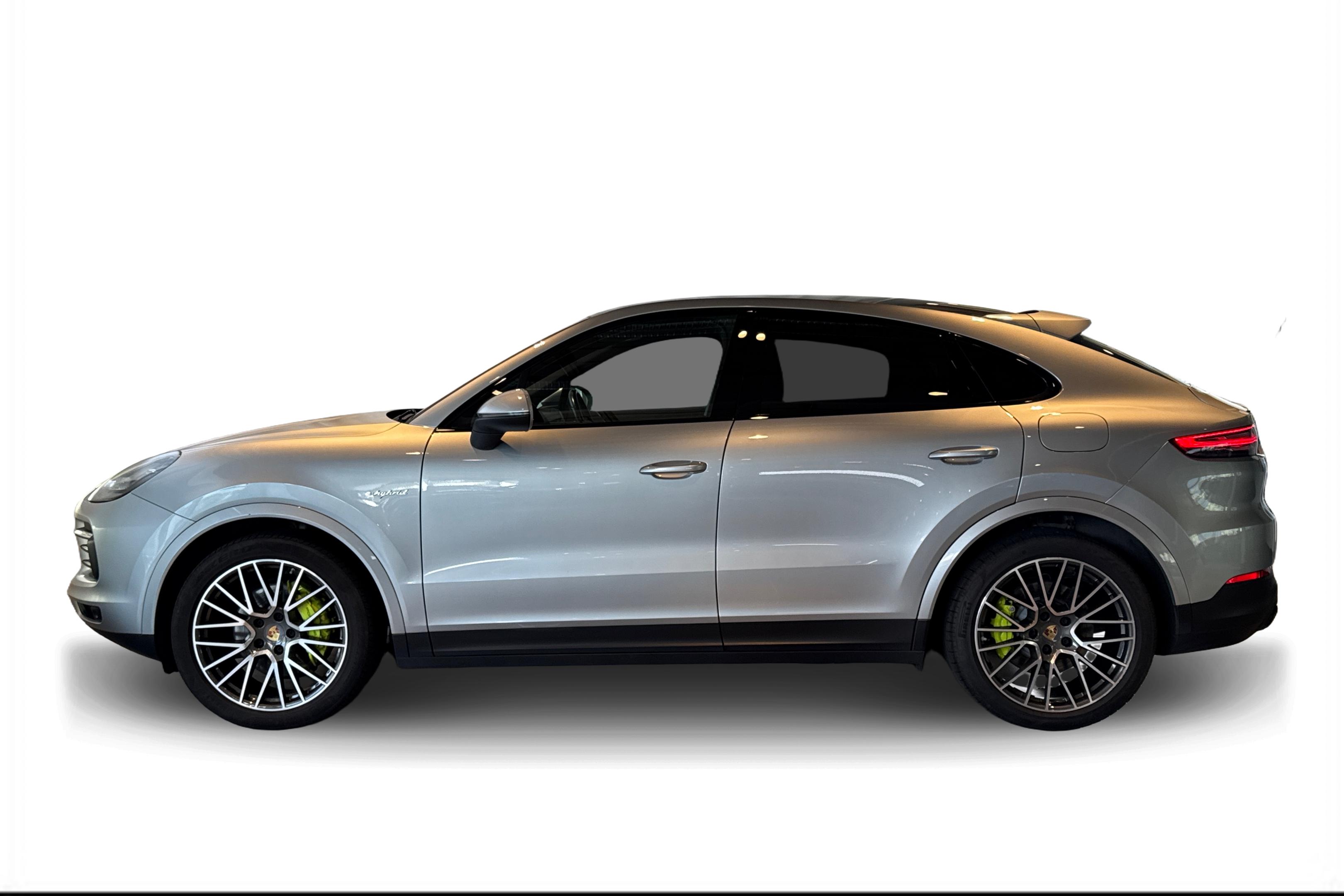 Porsche Cayenne E-Hybrid Coupé 2020, kuva 5/21