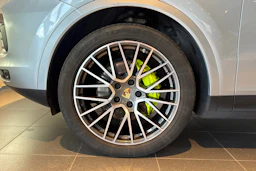 Hopea Porsche Cayenne 2020 kuva 10.