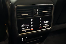 Hopea Porsche Cayenne 2020 kuva 20.