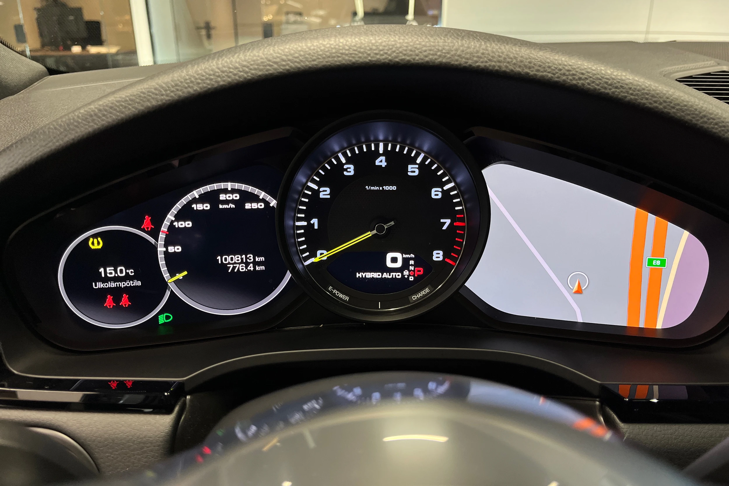 hopea Porsche Cayenne 2021 kuva 19.