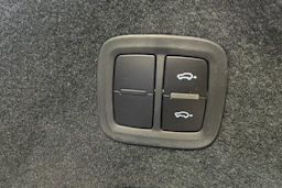hopea Porsche Cayenne 2021 kuva 32.