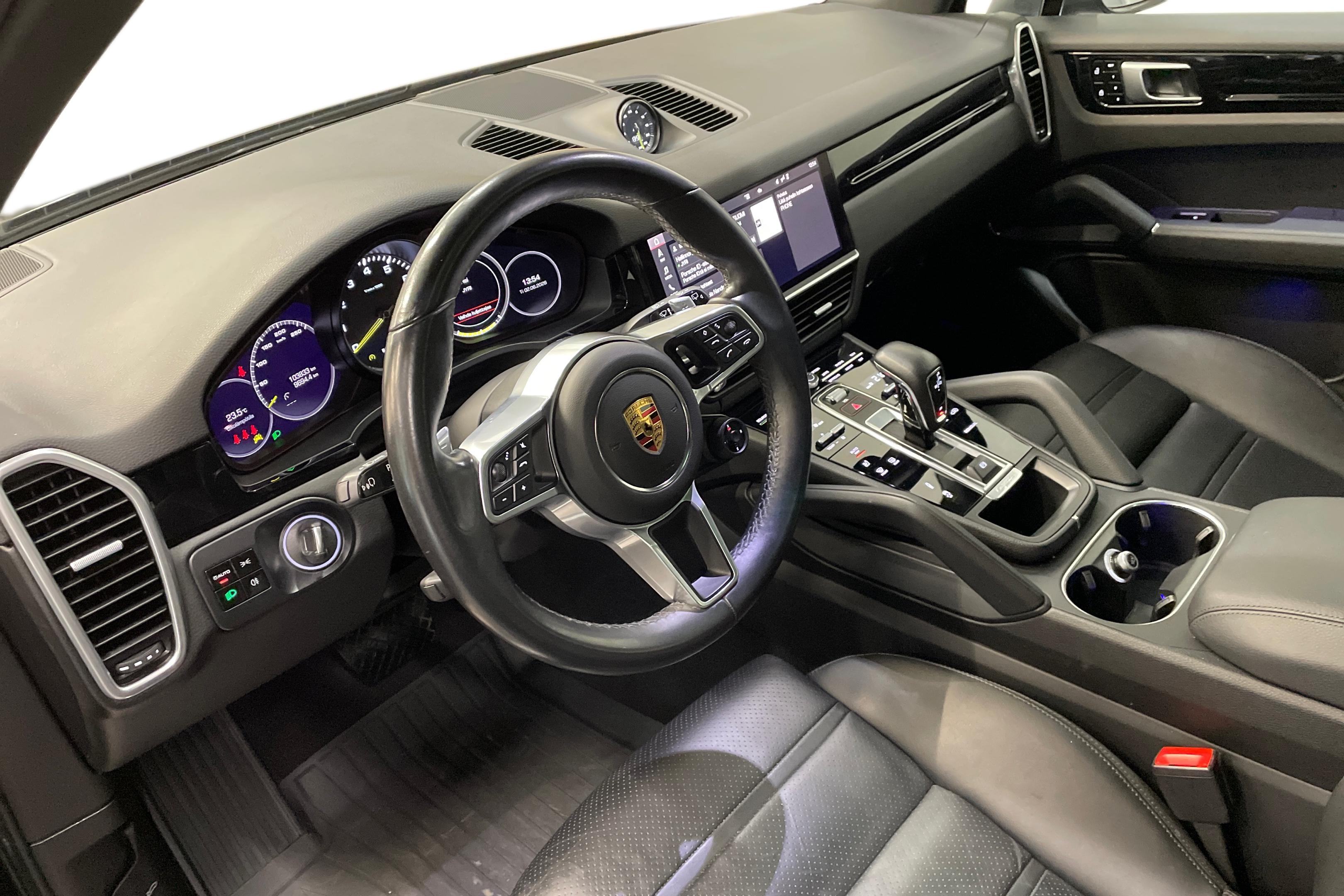 Porsche Cayenne 2021, kuva 7/13
