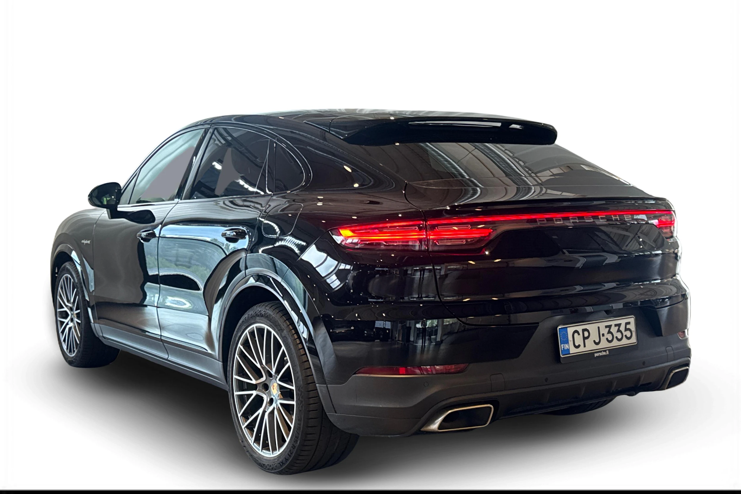 musta Porsche Cayenne 2021 kuva 2.