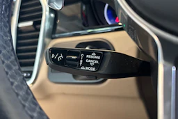 musta Porsche Cayenne 2021 kuva 12.