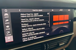 musta Porsche Cayenne 2021 kuva 21.