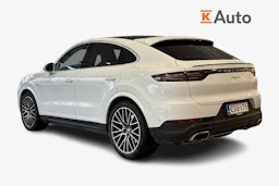 valkoinen Porsche Cayenne 2021 kuva 2.