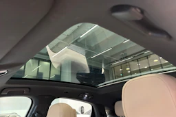 Harmaa Porsche Cayenne 2021 kuva 26.