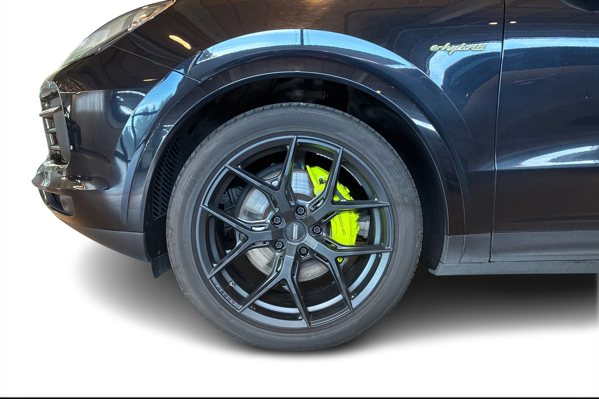 musta Porsche Cayenne 2021 kuva 9.