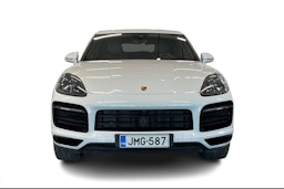 Valkoinen Porsche Cayenne 2021 kuva 4.