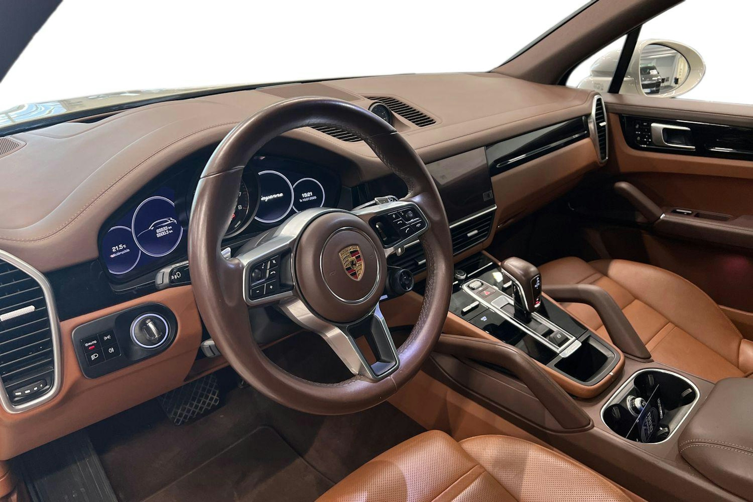 Ruskea (beige) Porsche Cayenne 2021 kuva 6.