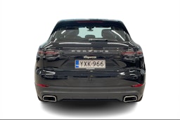 musta Porsche Cayenne 2021 kuva 3.