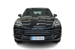 musta Porsche Cayenne 2021 kuva 4.