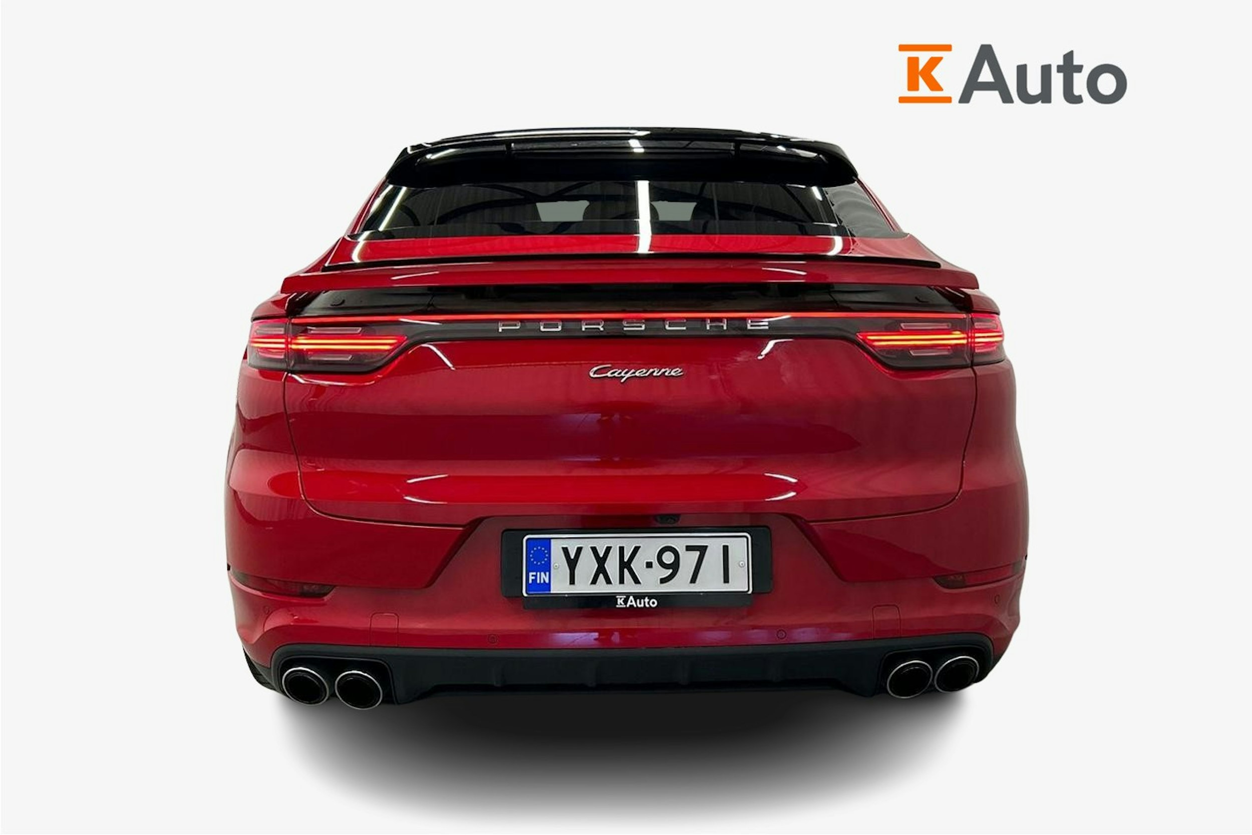 punainen Porsche Cayenne 2021 kuva 3.