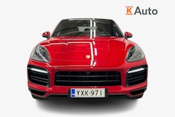 punainen Porsche Cayenne 2021 kuva 5.