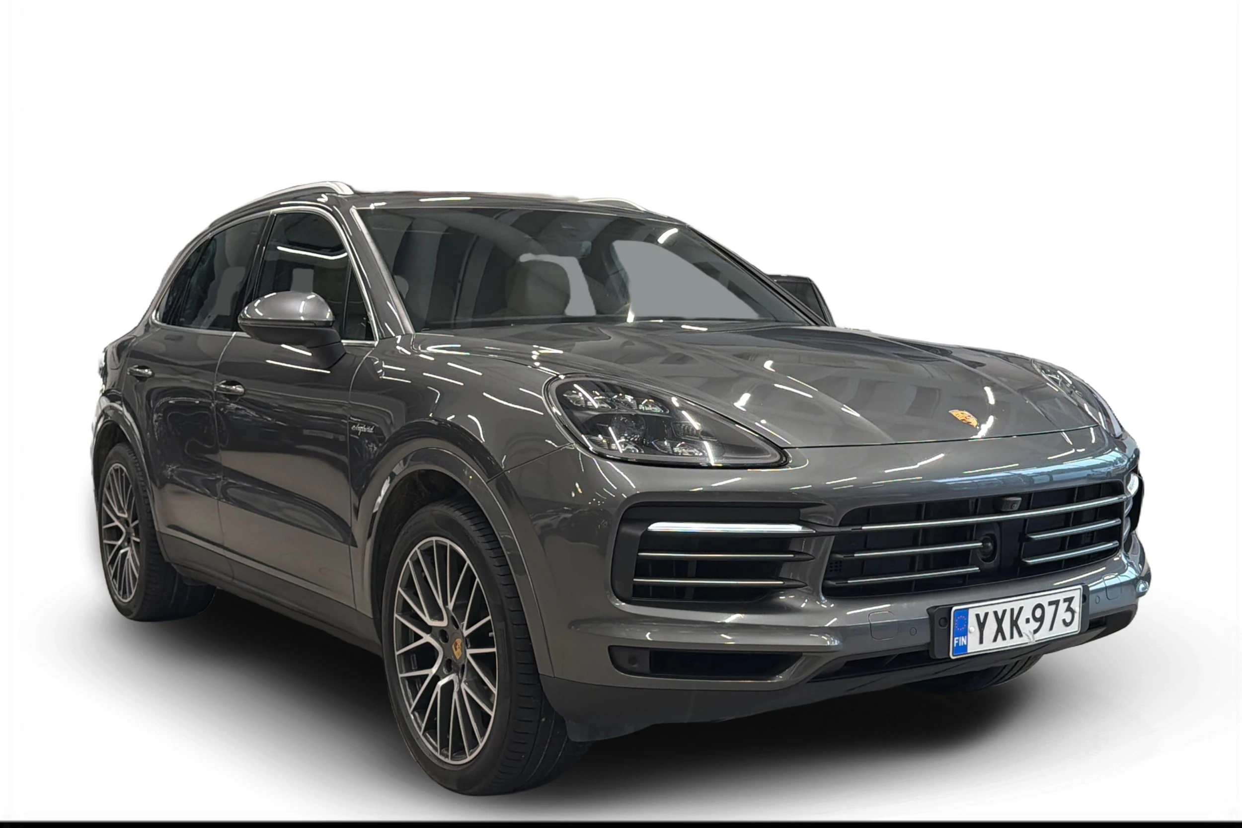 Harmaa Porsche Cayenne 2021 kuva 1.