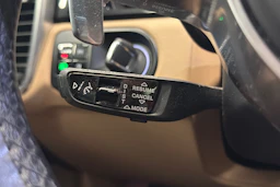 Harmaa Porsche Cayenne 2021 kuva 25.