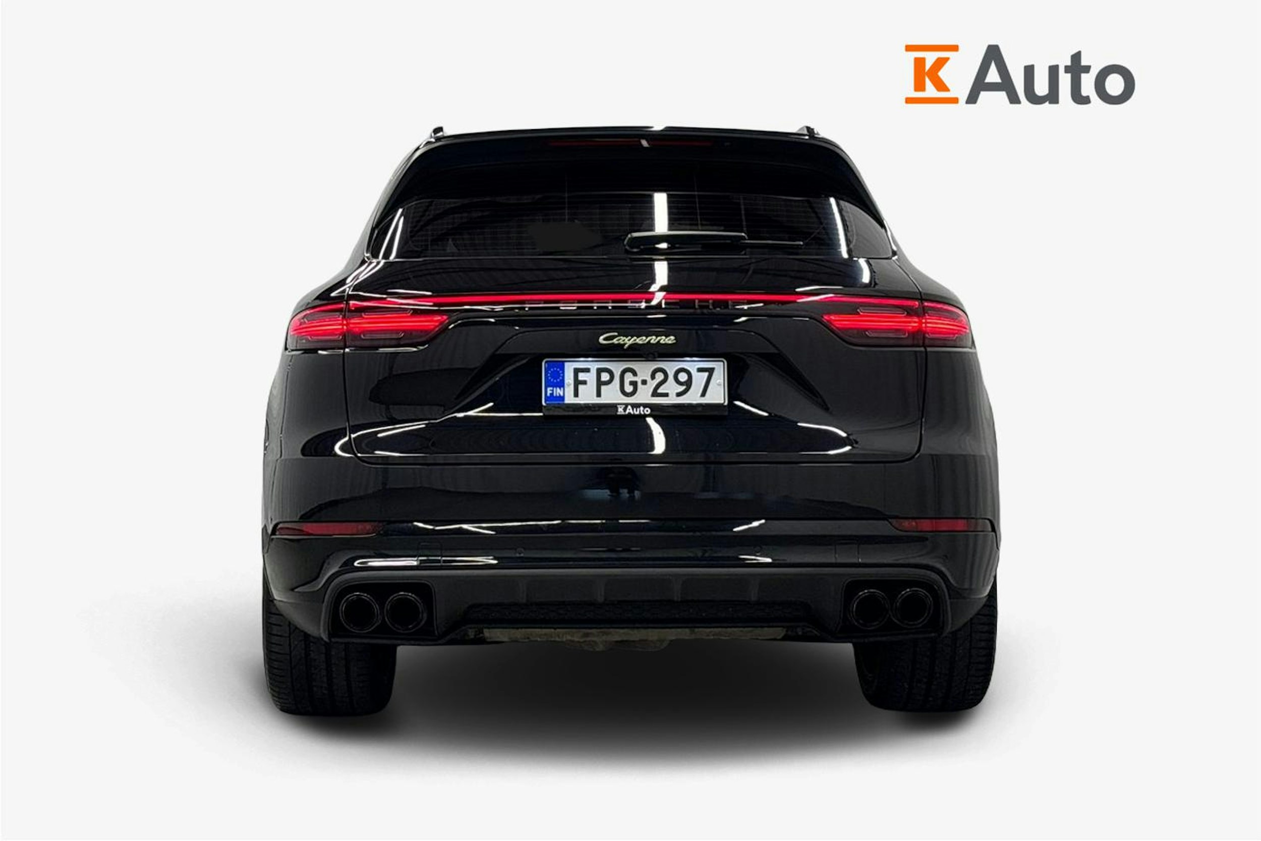 musta Porsche Cayenne 2022 kuva 3.