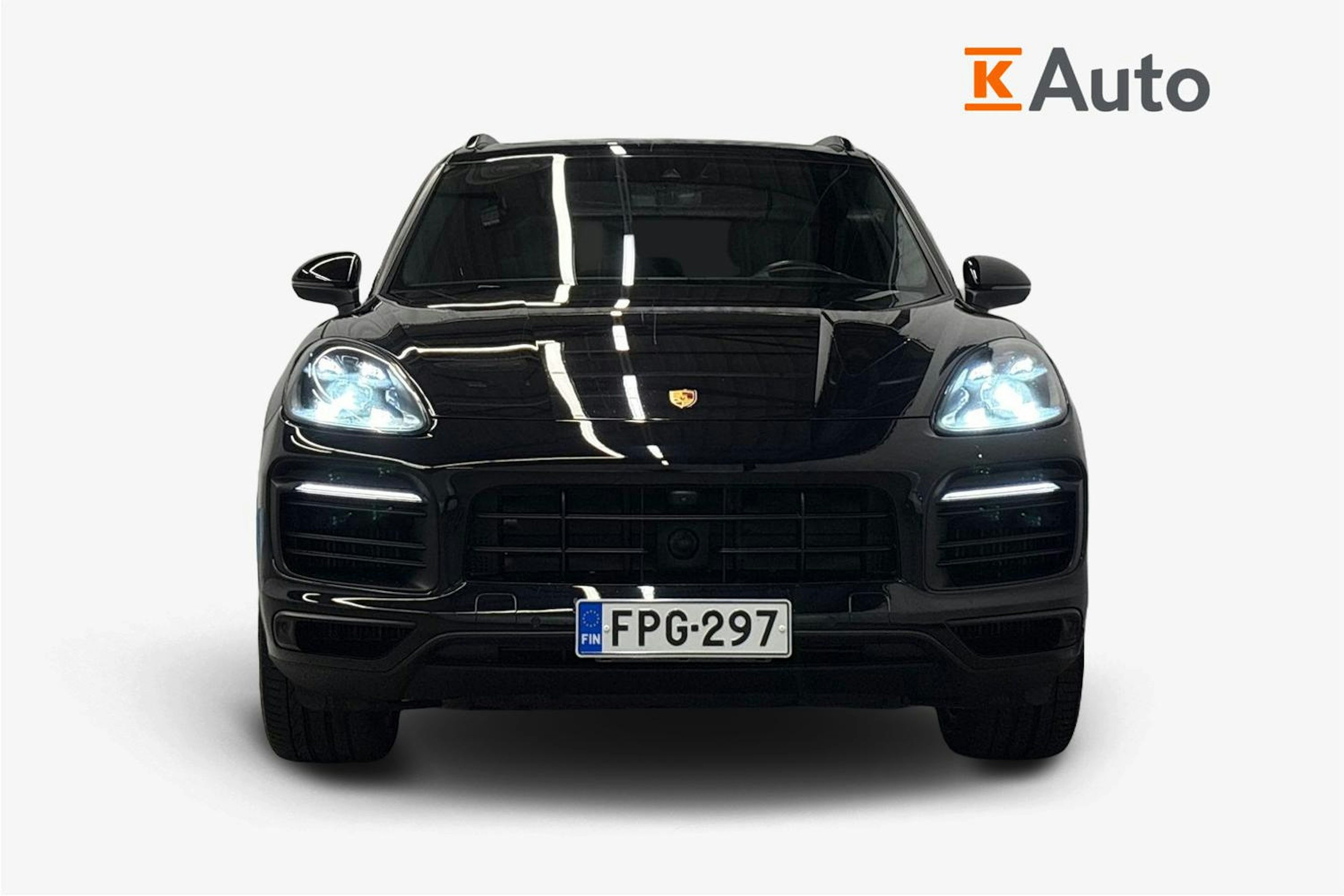 musta Porsche Cayenne 2022 kuva 5.