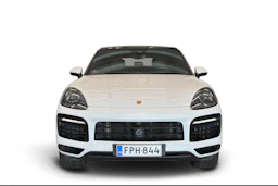Valkoinen Porsche Cayenne 2022 kuva 4.