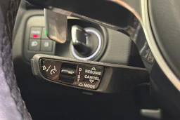 Valkoinen Porsche Cayenne 2022 kuva 18.