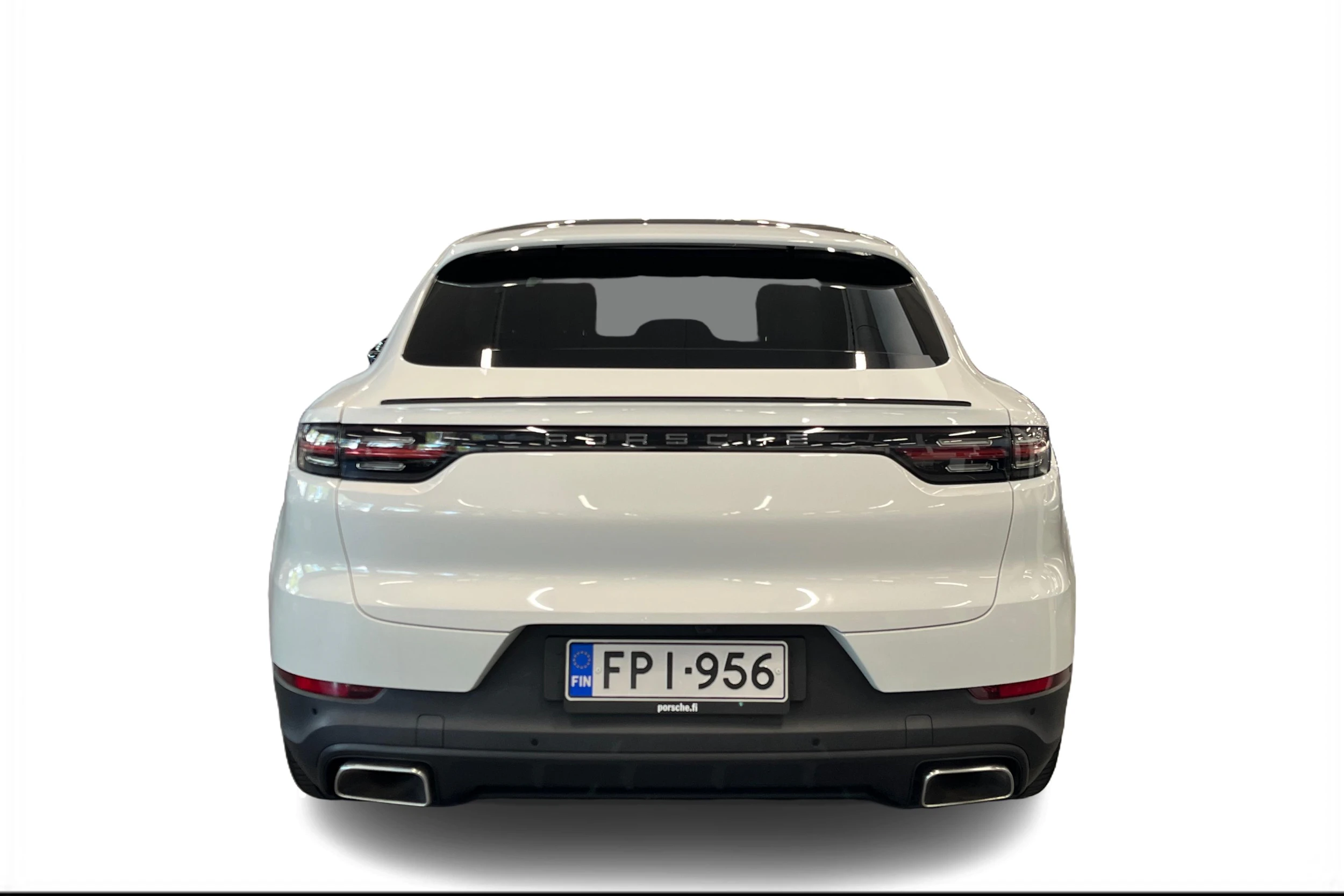 Valkoinen Porsche Cayenne 2022 kuva 3.