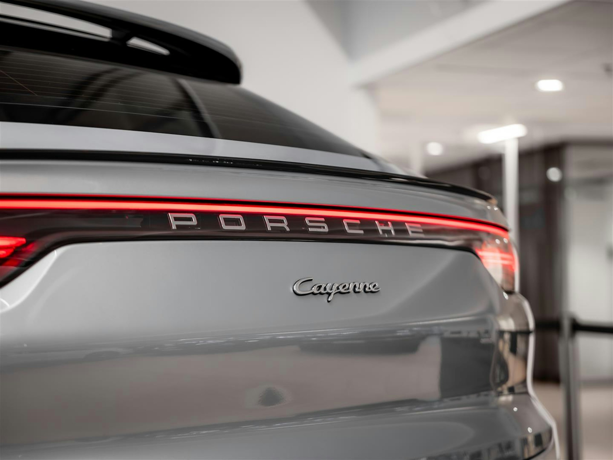 hopea Porsche Cayenne 2022 kuva 8.