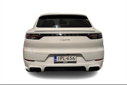 valkoinen Porsche Cayenne 2022 kuva 3.