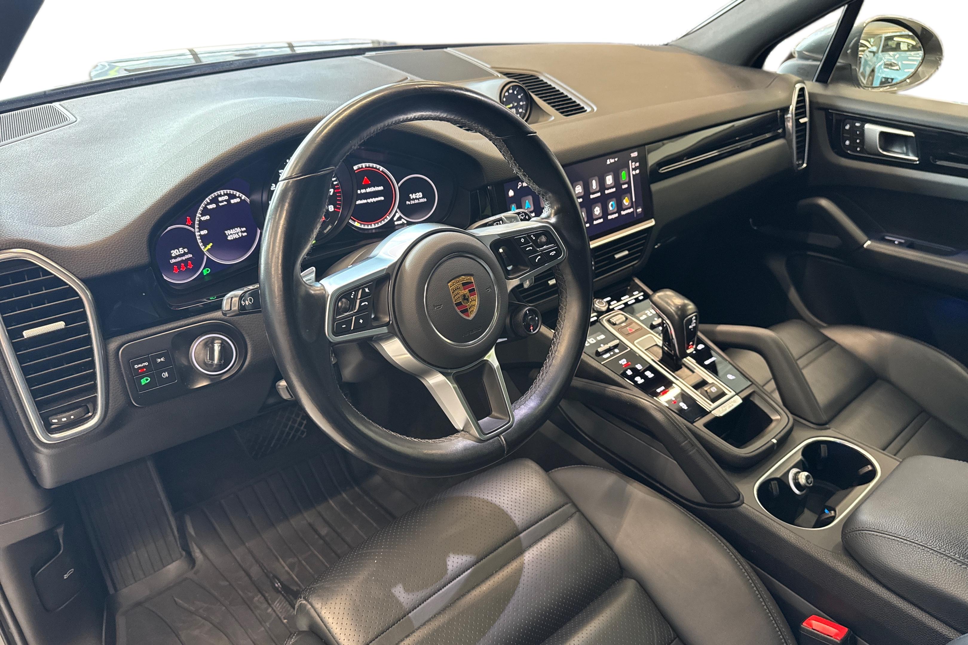 Porsche Cayenne 2022, kuva 7/18