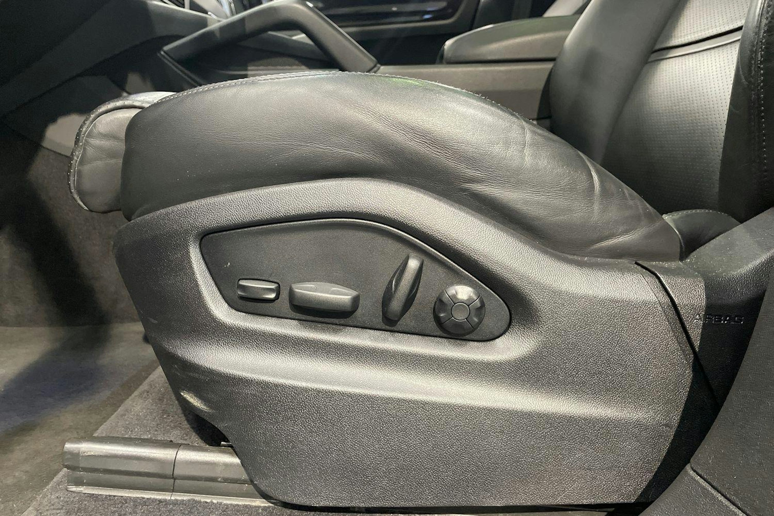 Porsche Cayenne 2022 kuva 18.