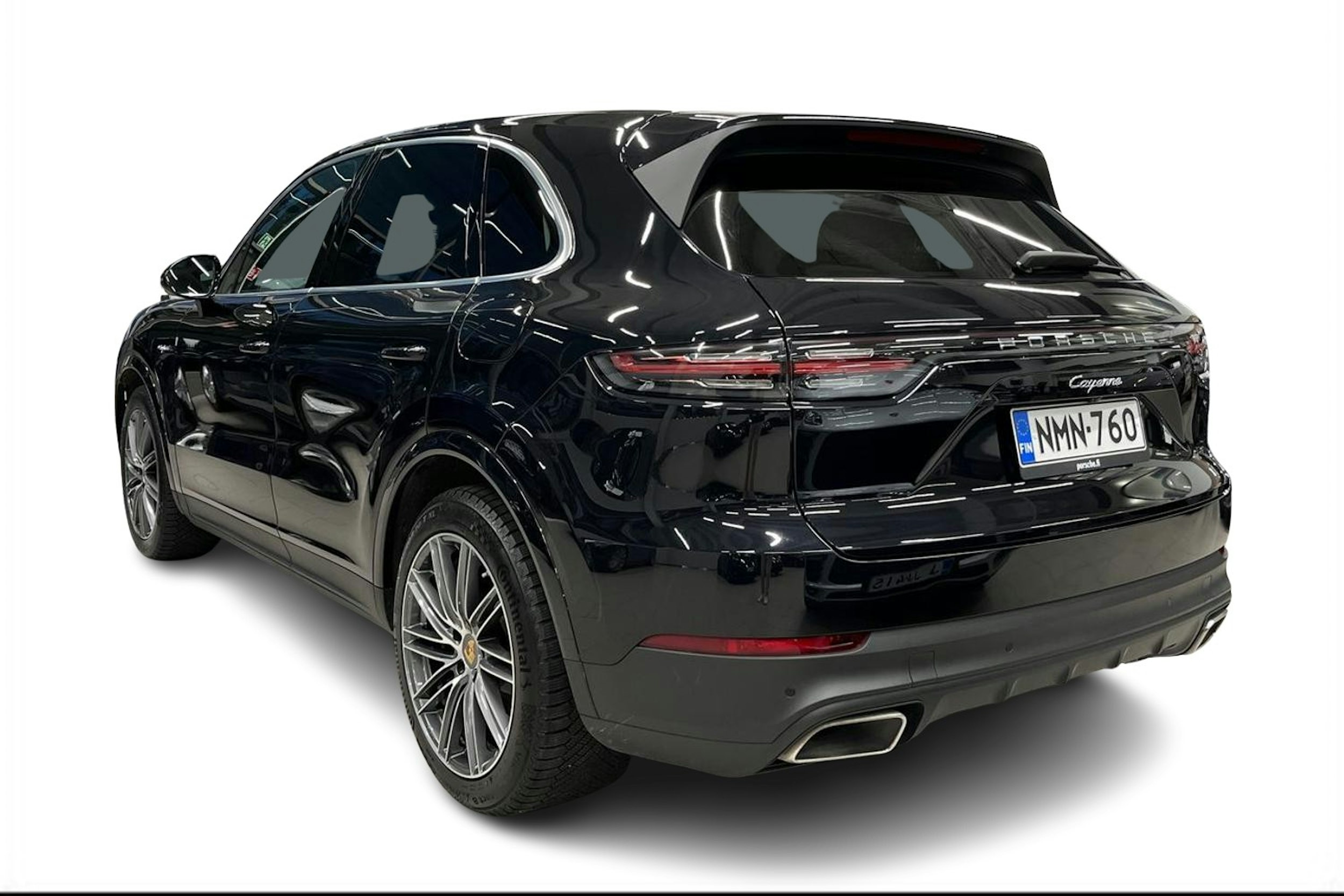 met. Musta Porsche Cayenne 2022 kuva 2.