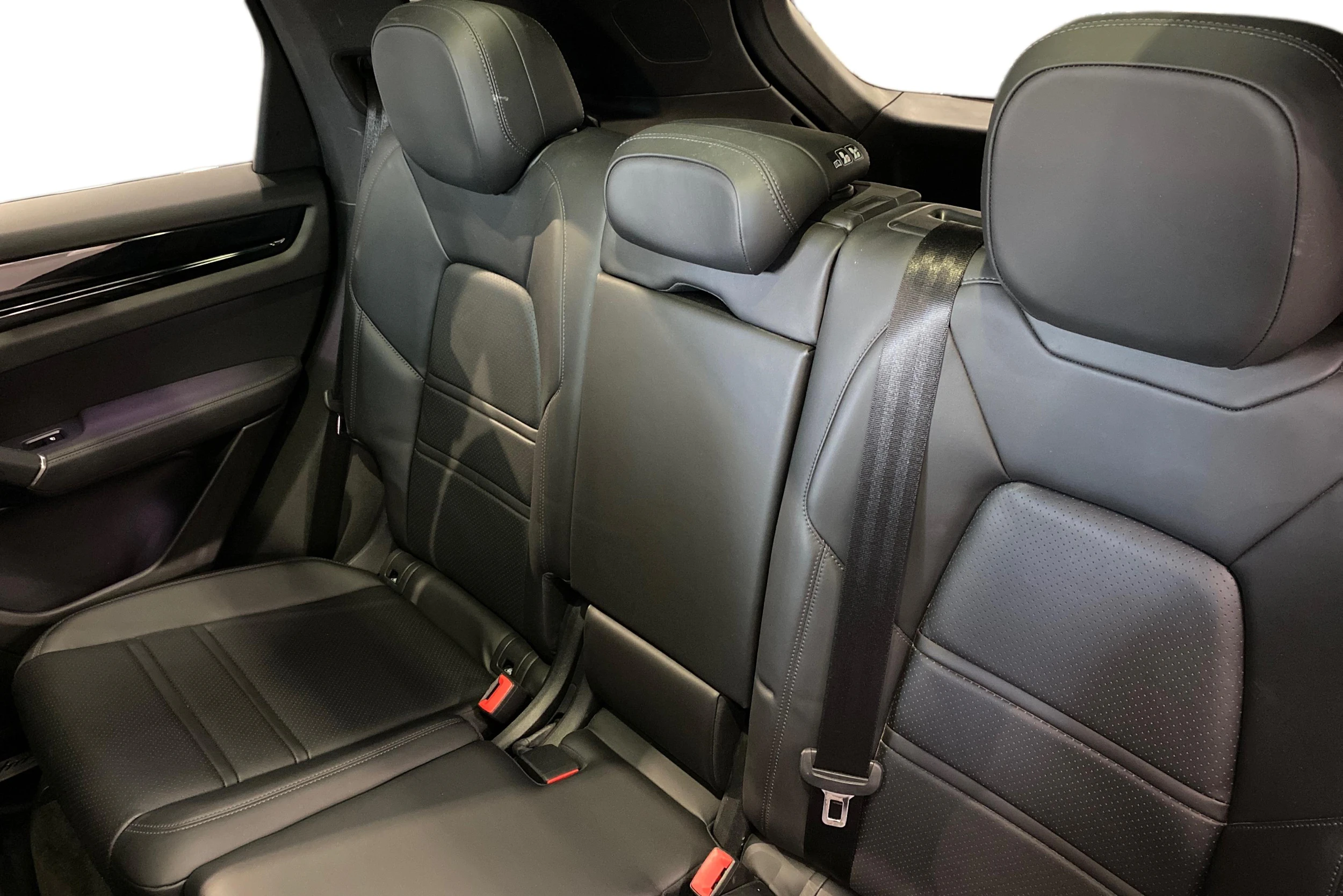 harmaa Porsche Cayenne 2022 kuva 8.
