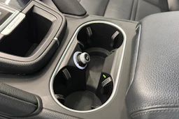 Valkoinen Porsche Cayenne 2022 kuva 27.