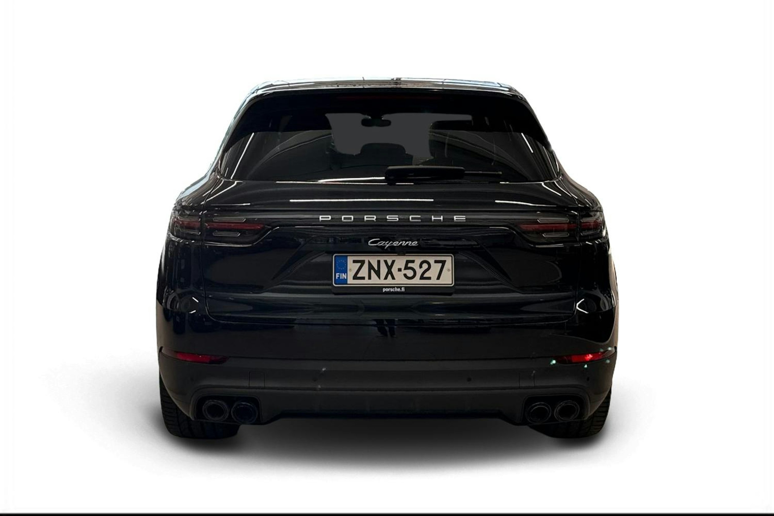 musta Porsche Cayenne 2022 kuva 3.