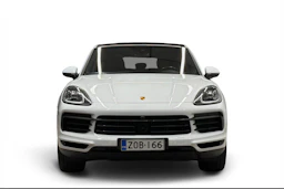 valkoinen Porsche Cayenne 2022 kuva 4.