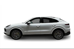 valkoinen Porsche Cayenne 2022 kuva 5.