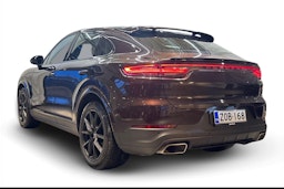 Ruskea (beige) Porsche Cayenne 2022 kuva 2.