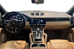 Ruskea (beige) Porsche Cayenne 2022 kuva 7.