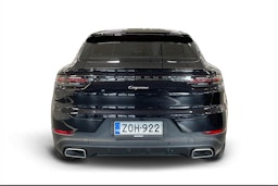 musta Porsche Cayenne 2022 kuva 3.